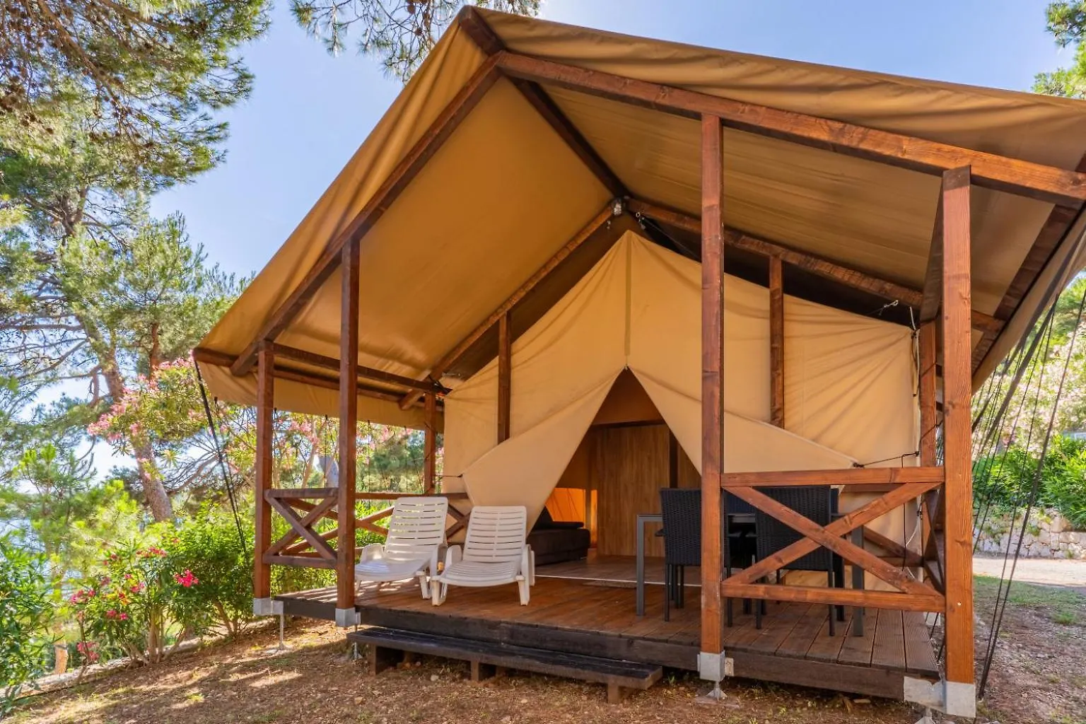 Adria Glamping Luxury Tents Camping Poljana Mali Lošinj 0*,