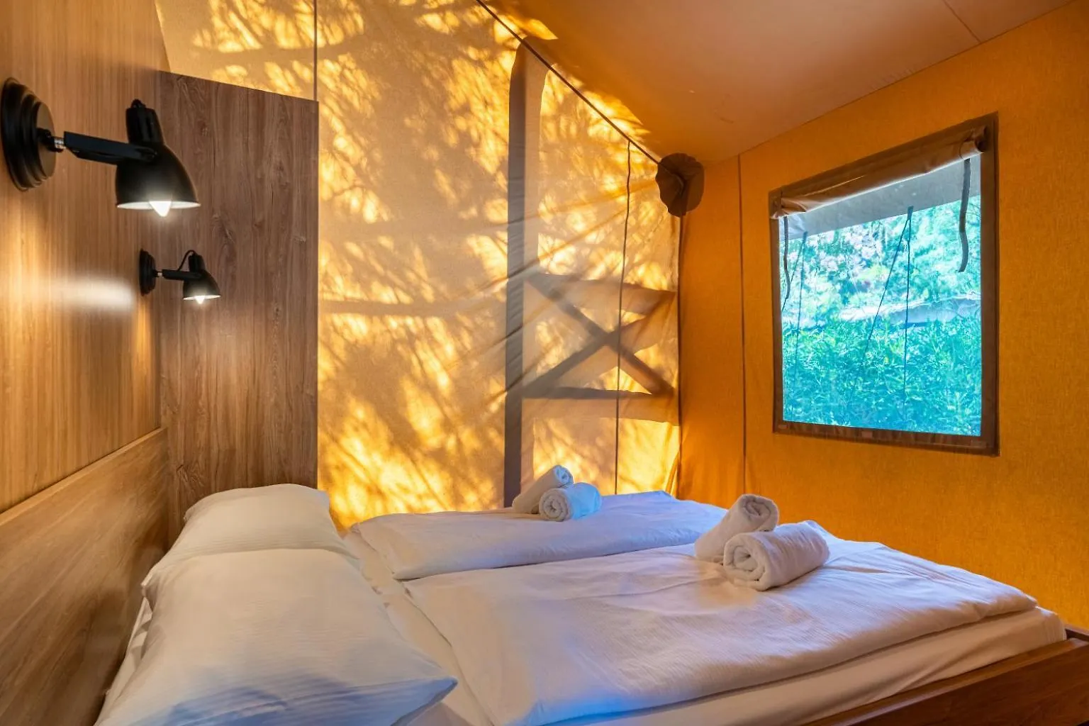 Adria Glamping Luxury Tents Camping Poljana Mali Lošinj