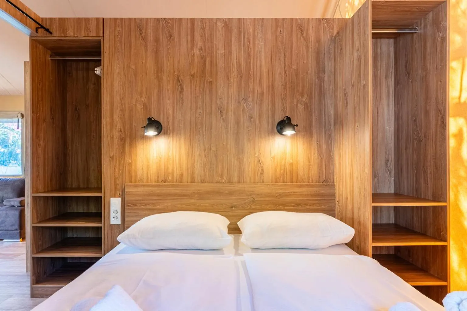 Adria Glamping Luxury Tents Camping Poljana Mali Lošinj